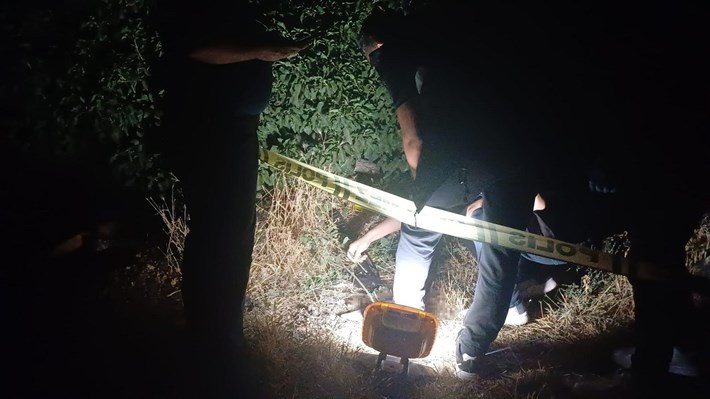 Polis ekiplerni olay yerinde inceleme yaptı