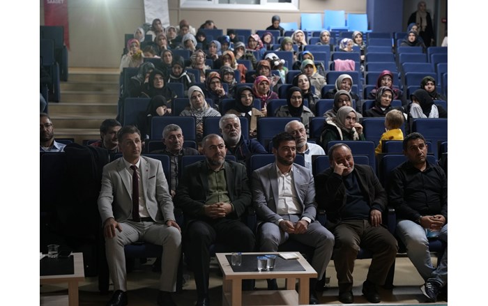 Saadet Partisi Çorum Merkez İlçe Başkanlığı’nın ev sahipliğinde “Gazze Davamız” konulu konferans düzenlendi (4)