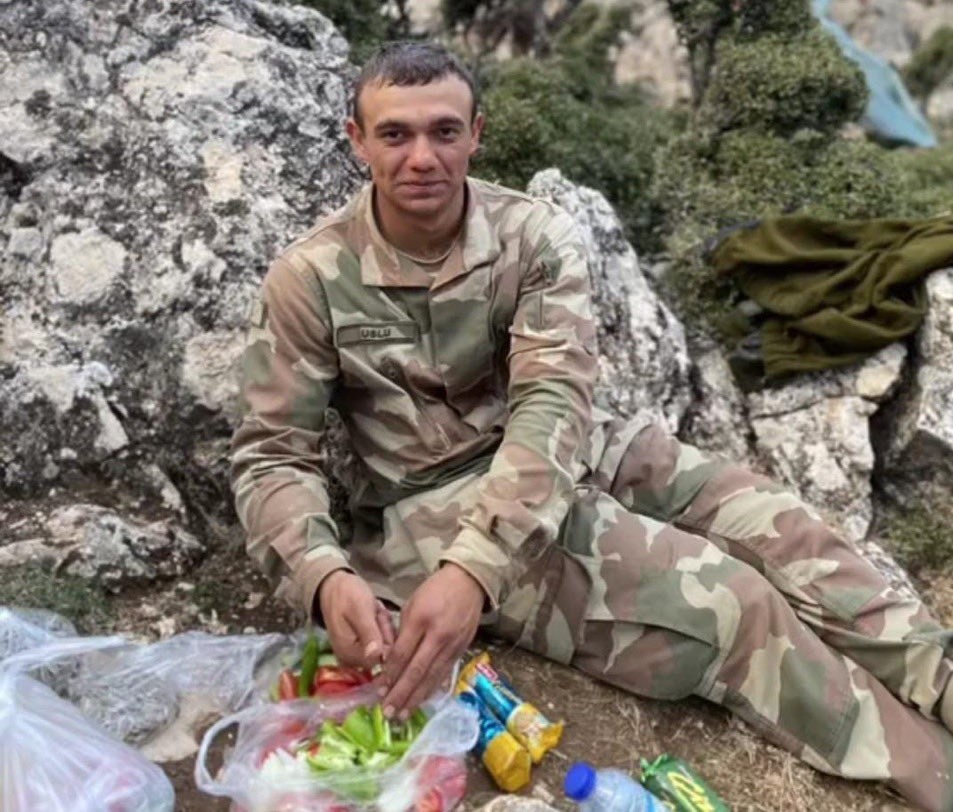 Şehit Piyade Sözleşmeli Er Mustafa Uslu