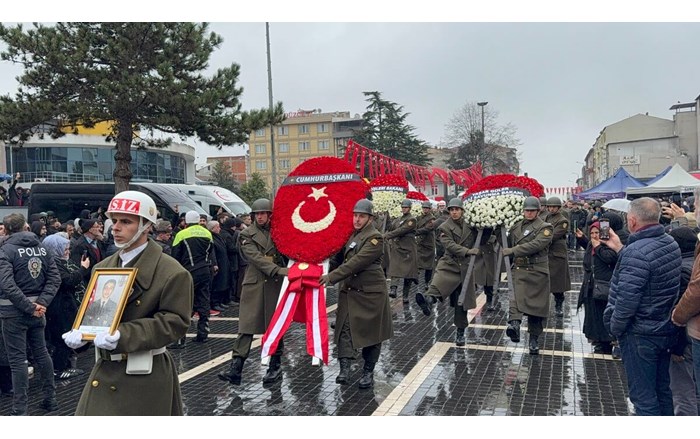 Şehit Uzman Çavuş Mustafa Bazna, askeri törenle toprağa verildi (4)