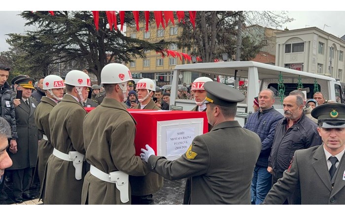 Şehit Uzman Çavuş Mustafa Bazna, son yolculuğuna uğurlandı (1)