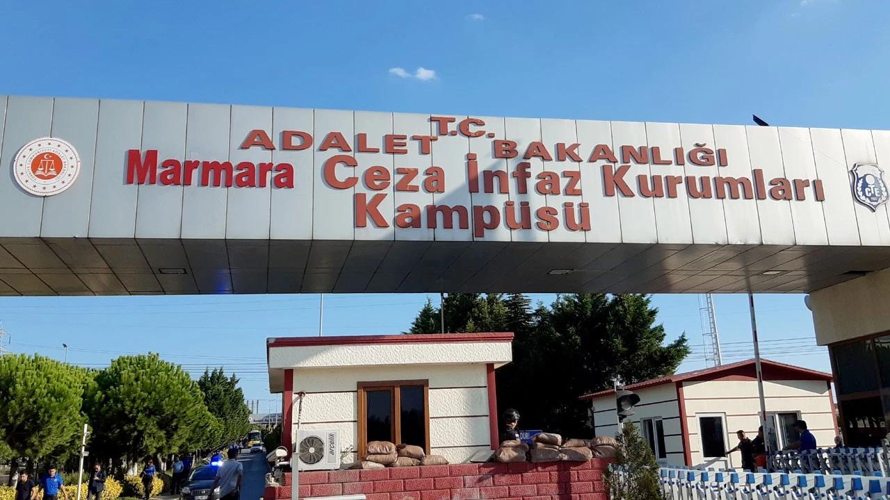 Silivri Cezaevinde bulunan Merdan Yanardağ, Çorumlulara mektup gönderdi (1)