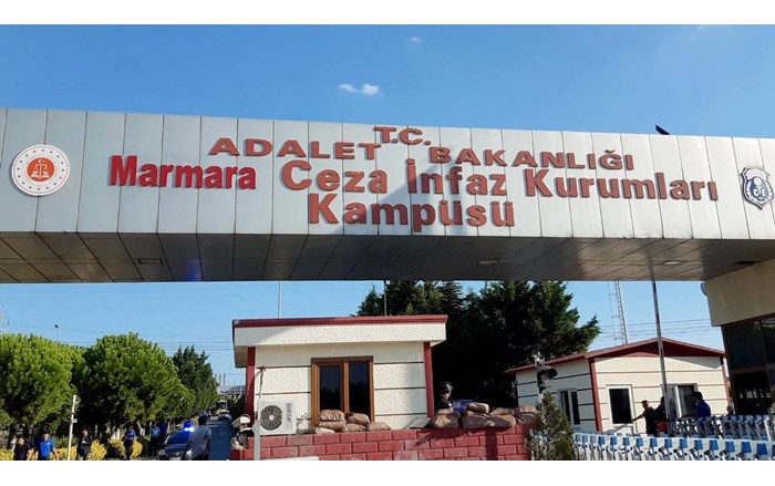 Silivri Cezaevinde bulunan Merdan Yanardağ, Çorumlulara mektup gönderdi (1)