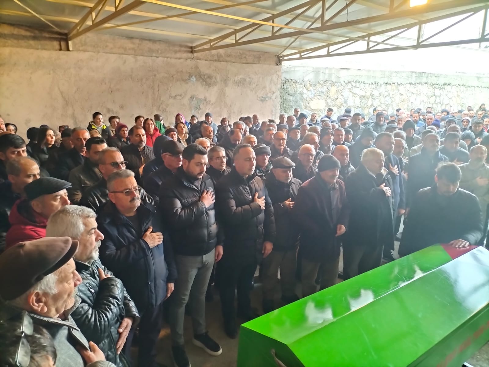 Siyaset dünyası, Sapancı ailesini yalnız bırakmadı