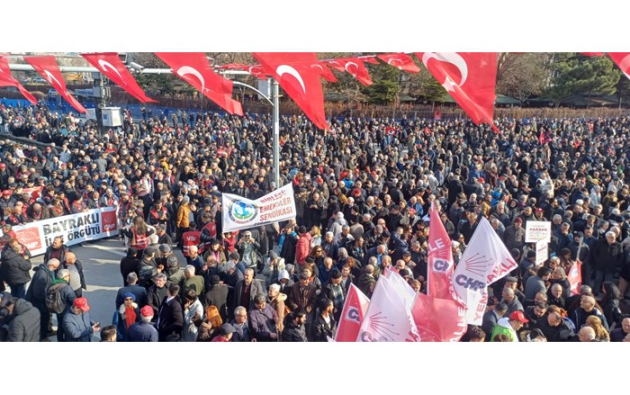 Tandoğan mitingine katılım yoğun oldu