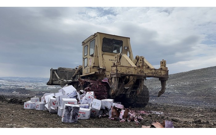 Tarihi geçmiş 4 bin 200 şişe şalgam imha edildi (1)