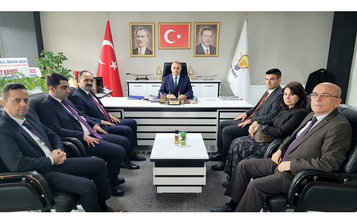 Tarım ve Orman Müdürü Hayrullah Göktekin ve birim müdürlerinin AK Parti ziyareti (2)