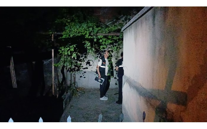 Tartıştığı şahıslara pompalı tüfekle ateş açtı (2)