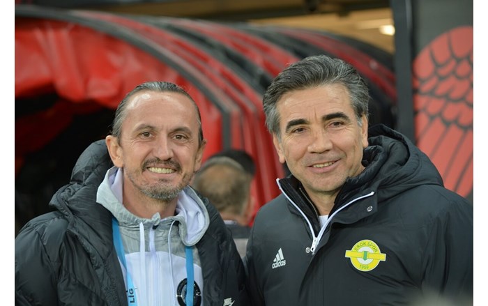 Teknik Direktörler Tuncay Şanlı ve Osman Özköylü