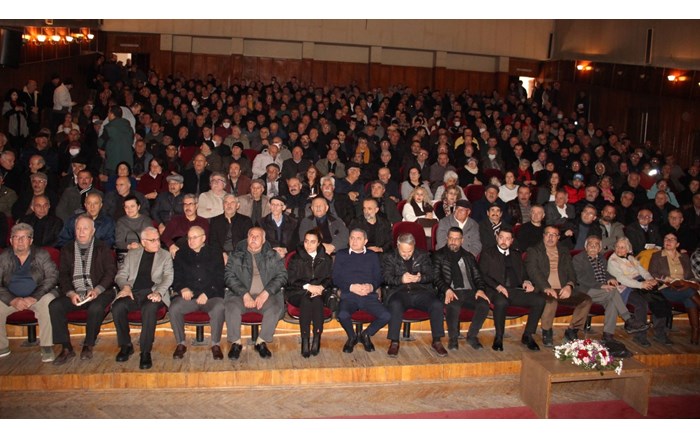 Tele 1 Televizyonu Genel Yayın Yönetmeni Merdan Yanardağ'ın Çorum programı yoğun ilgiyle karşılandı (1)