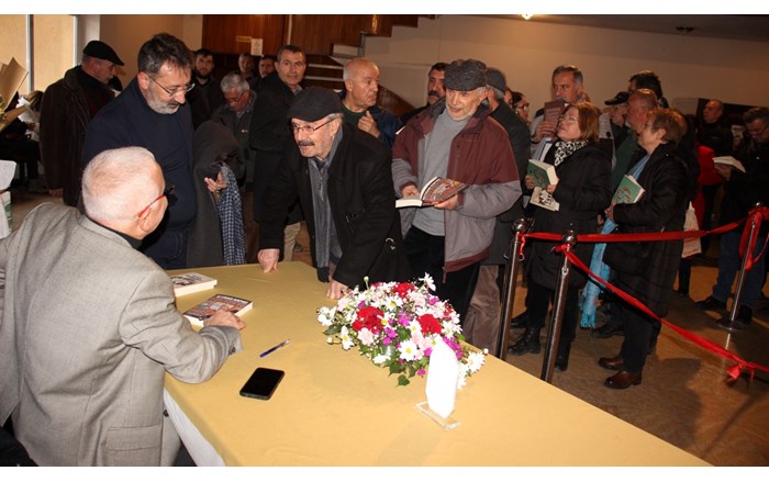 Tele 1 Televizyonu Genel Yayın Yönetmeni Merdan Yanardağ'ın Çorum programı yoğun ilgiyle karşılandı (8)