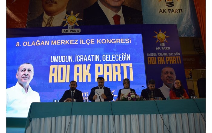 Toplantının Divan Başkanlığını Trabzon Milletvekili ve Çorum İl Koordinatörü Bahar Ayvazoğlu yaptı