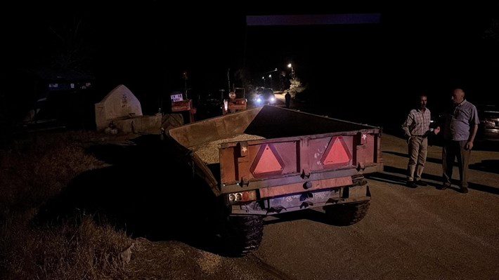 Traktör römorkuna çarpan jeep hurdaya döndü 6 yaralı (1)