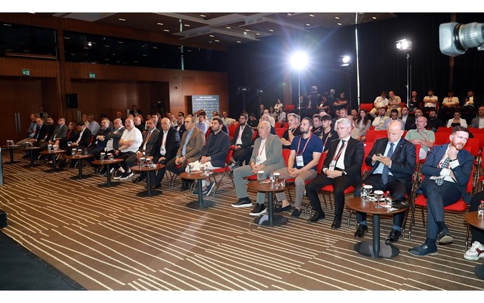 Trendyol 1. Lig 2025 2026 Sezonu fikstür çekimi, TFF Hasan Doğan Milli Takımlar Kamp ve Eğitim Tesisleri'nde gerçekleştirildi (1)