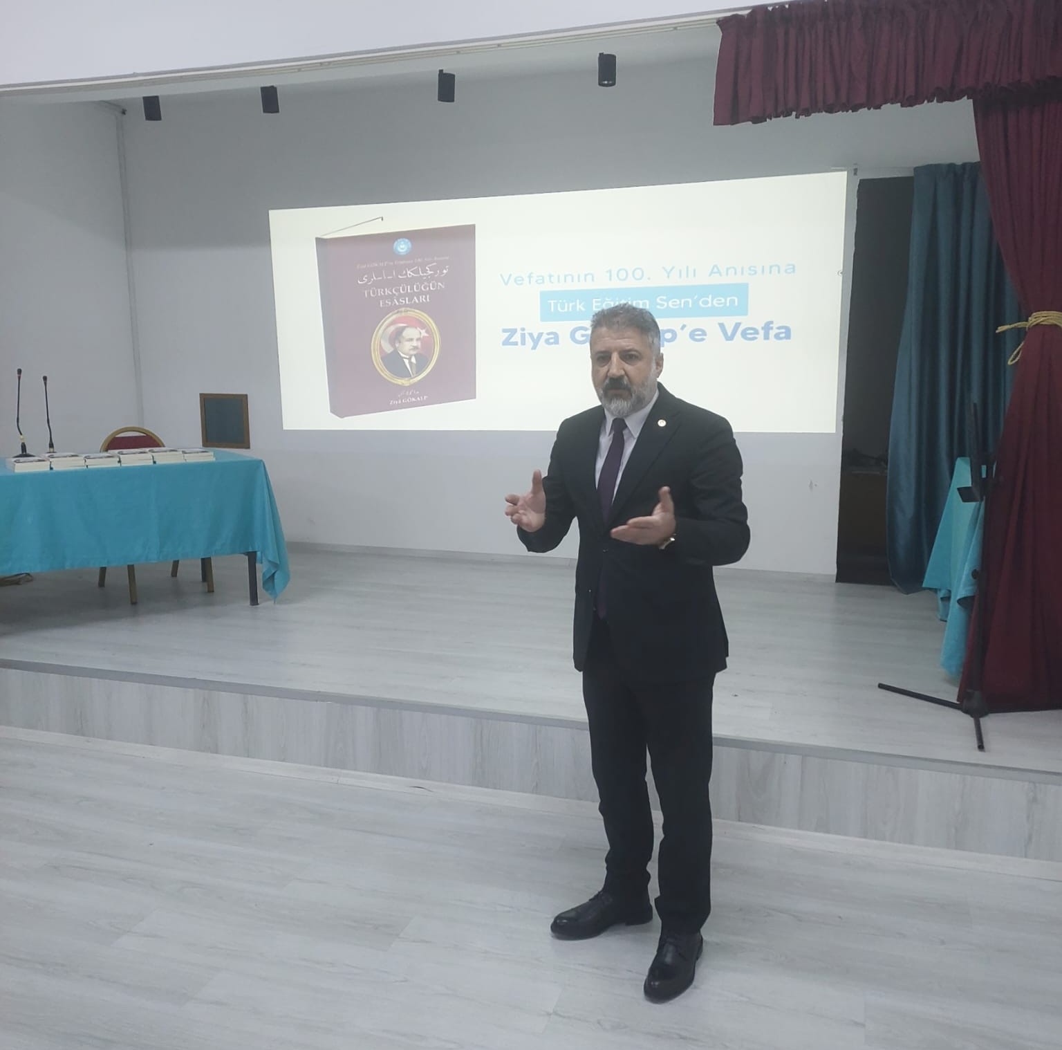 Türk Eğitim Sen Şube Başkanı Selim Aydın