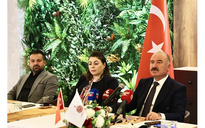 Vali Ali Çalgan, 10 Ocak Gazeteciler Gününü kutladı