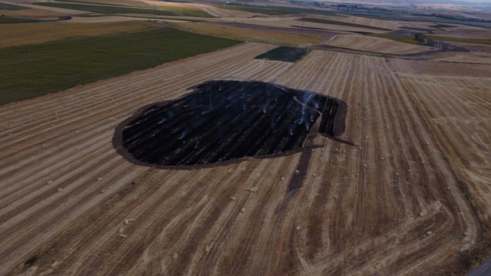 Yangın, Alaca ilçesi Çal köyünde meydana geldi