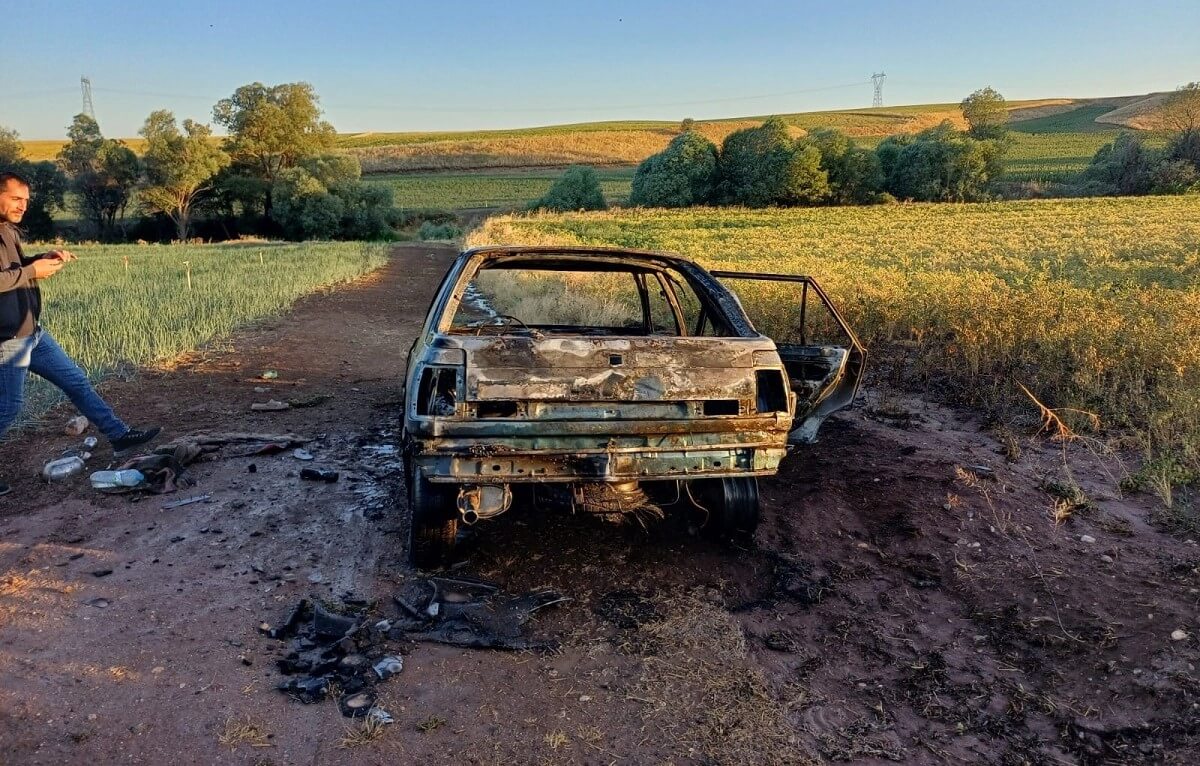 Yangın, Alaca ilçesine bağlı Eskiyapar köyünde meydana geldi. (2)