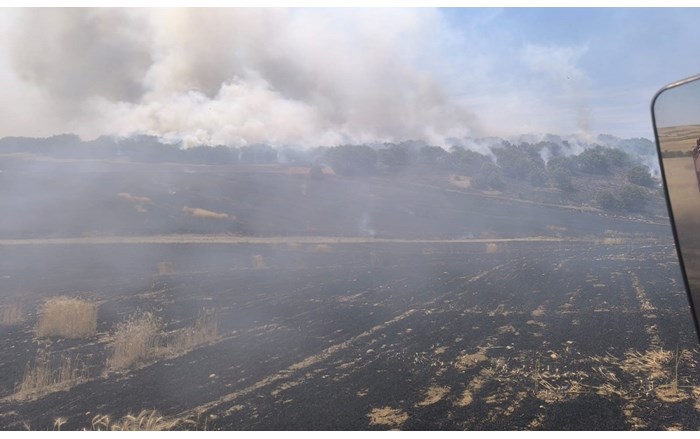 Yangın, Sungurlu'ya bağlı Büyük Ekmekçi köyünde meydana geldi (1)