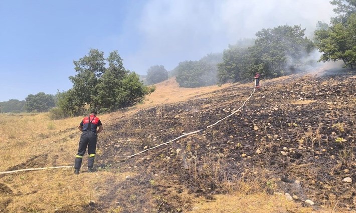 Yangın, Sungurlu'ya bağlı Büyük Ekmekçi köyünde meydana geldi (2)