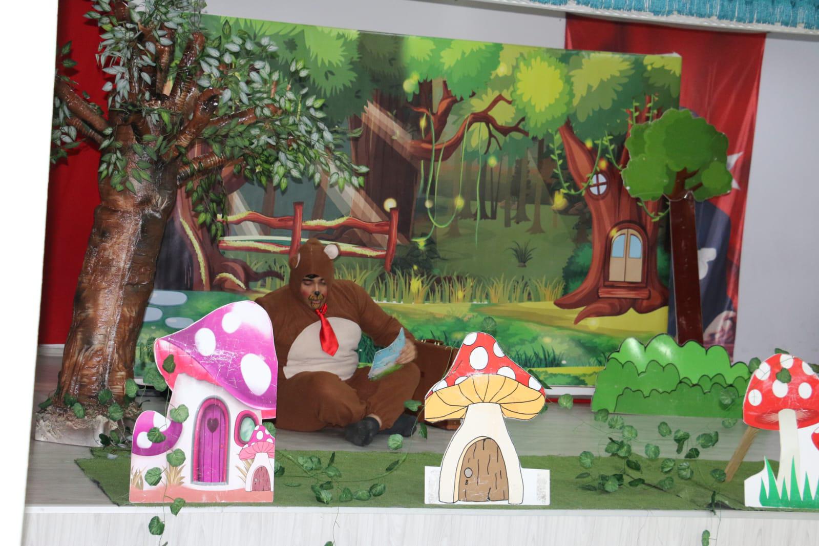 Yaramaz Tavşan Avcı'ya Karşı adlı oyun Boğazkale'de sahnelendi (4)