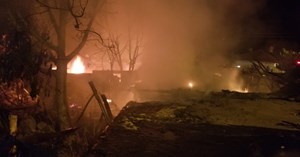 2 ev, 2 garaj ve 1 ahır yangında kül oldu