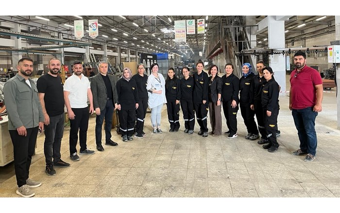 ÇOKİŞ aracılığıyla 9 kadın sanayiye kazandırıldı