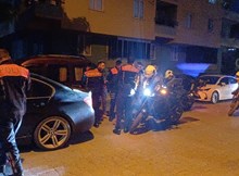 Çorum'da silahlı kavga: 1'i polis, 2 yaralı