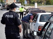 Çorum’da 3 adet el bombası ele geçirildi