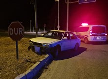 Ehliyetsiz sürücü kaza yaptı: 37 bin lira ceza