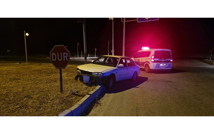 Ehliyetsiz sürücü kaza yaptı: 37 bin lira ceza