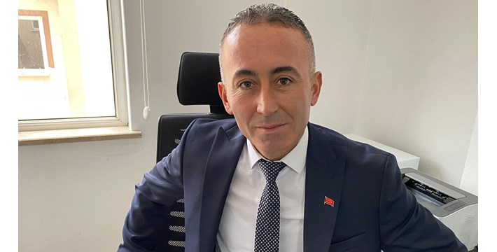 “Emekliye yok kaynak bürokrata ballı kaymak”