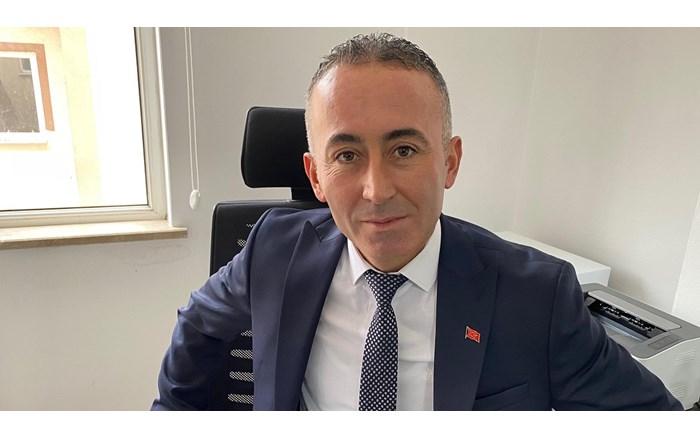 “Emekliye yok kaynak bürokrata ballı kaymak”