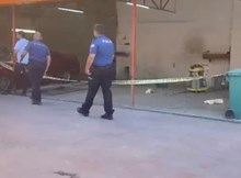 Eski patronunu silahla yaraladı