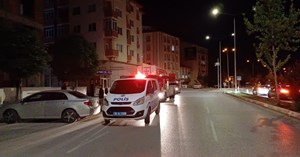 Genç kız, polisin müdahalesi ile kurtarıldı