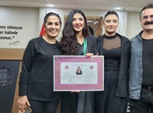 Gülseher Ekin Özkan, avukatlık ruhsatını aldı