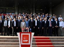 “Halkın partisi teslim alınamayacak, baba ocağımıza sahip çıkıyoruz”