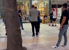 Husumetlisini kuaför salonunda silahla yaralayan zanlı tutuklandı