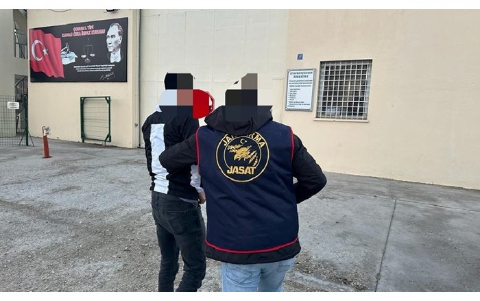 Jandarma ekipleri suçlulara geçit vermiyor