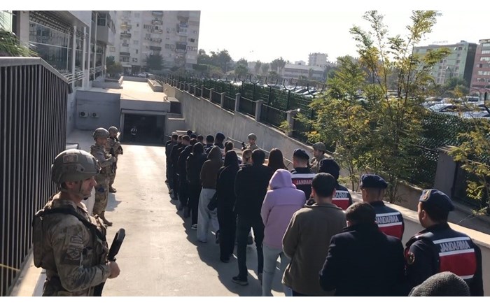 Kara para aklama ve yasadışı bahis operasyonunda 32 tutuklu