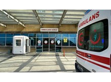 Kızların da olduğu 2 grup arasında kavga: 1'i ağır 2 yaralı