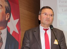 “Madımak’tan bugüne; karanlığa teslim olmadık, olmayacağız!”