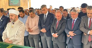 Mahmut Özünel toprağa verildi