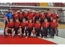 Minik pehlivanlardan altın madalya yağmuru