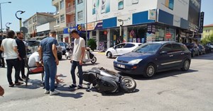 Otomobil ile motosiklet çarpıştı: 1 yaralı