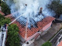 Tandırda yakılan ateş evi küle çeviriyordu