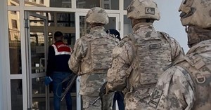 “Teröre geçit yok, 2 kişi tutuklandı”