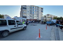 Tırın altında kalan bisikletli çocuk hayatını kaybetti