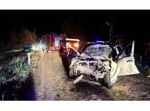 Traktör römorkuna çarpan jeep hurdaya döndü: 6 yaralı