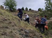 Traktörün altında kalan sürücü hayatını kaybetti